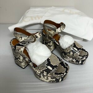 Chloé Gray Odina Heeled Sandals - NEW NEVER WORN - FREE SHIPPING